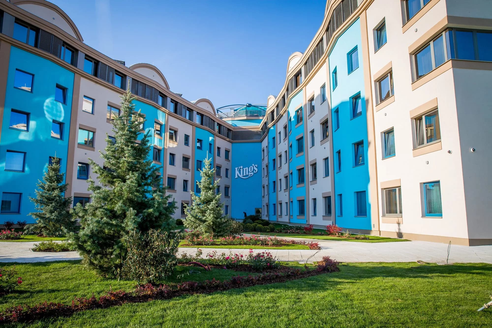Innenhof des King’s Resort Rozvadov