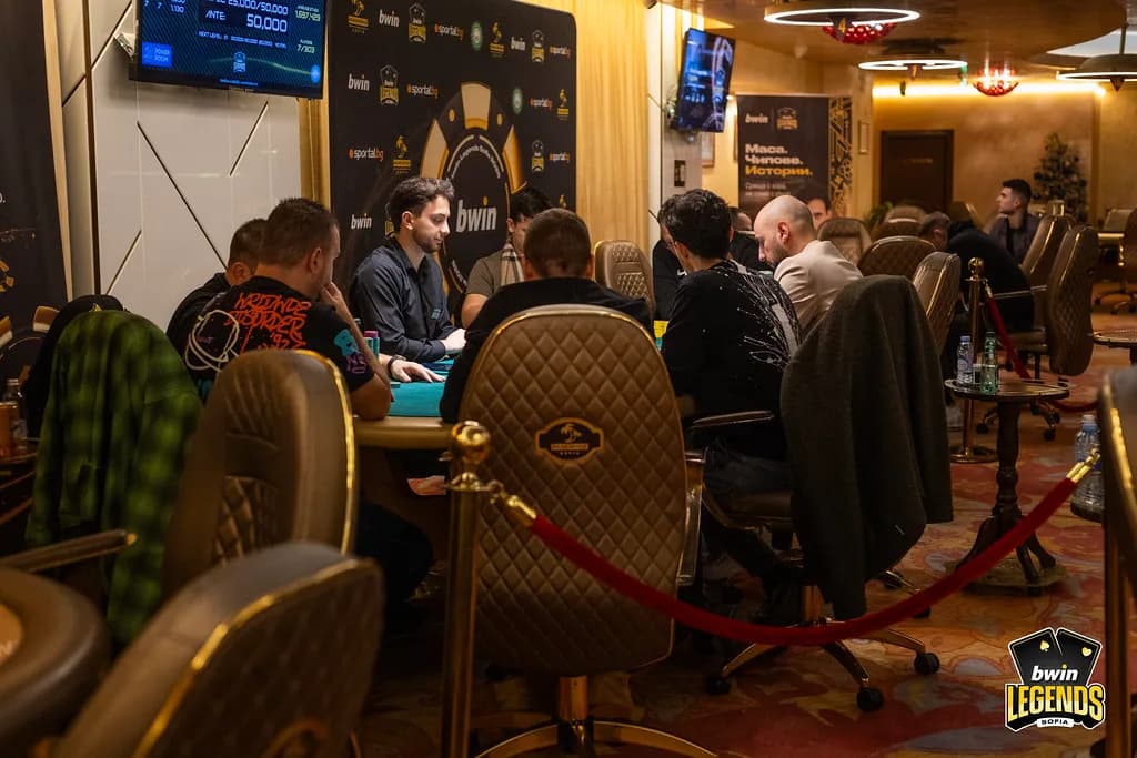 Turnierbetrieb im Pokerroom des Palms Royale Casino Sofia
