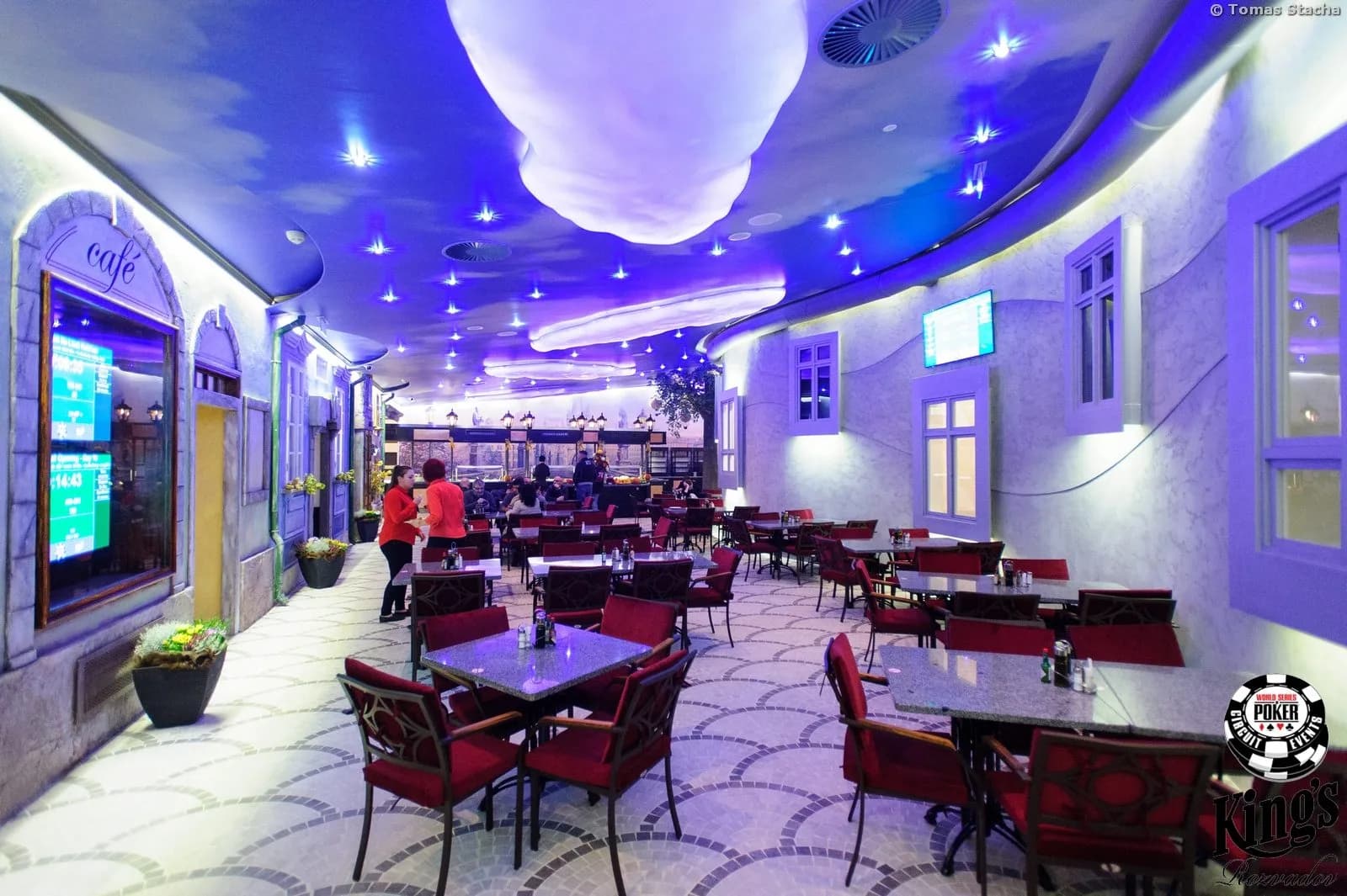 Café und Bar im King’s Resort Rozvadov